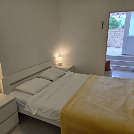 Apartment Ella Banjol エクステリア 写真